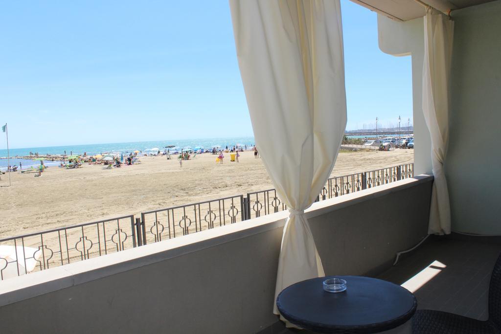 Marocca Hotell Nettuno Eksteriør bilde
