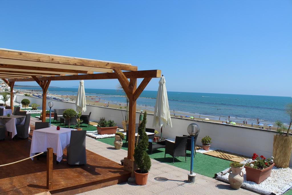 Marocca Hotell Nettuno Eksteriør bilde