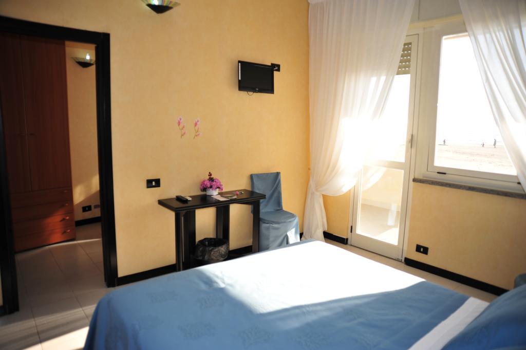 Marocca Hotell Nettuno Eksteriør bilde
